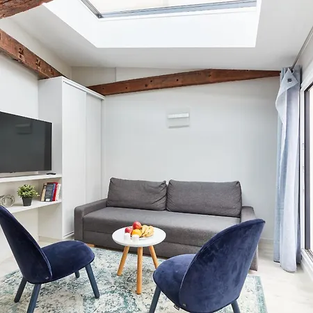 Jardin Du Luxembourg With Balcony - Cityapartmentstay * Parigi
